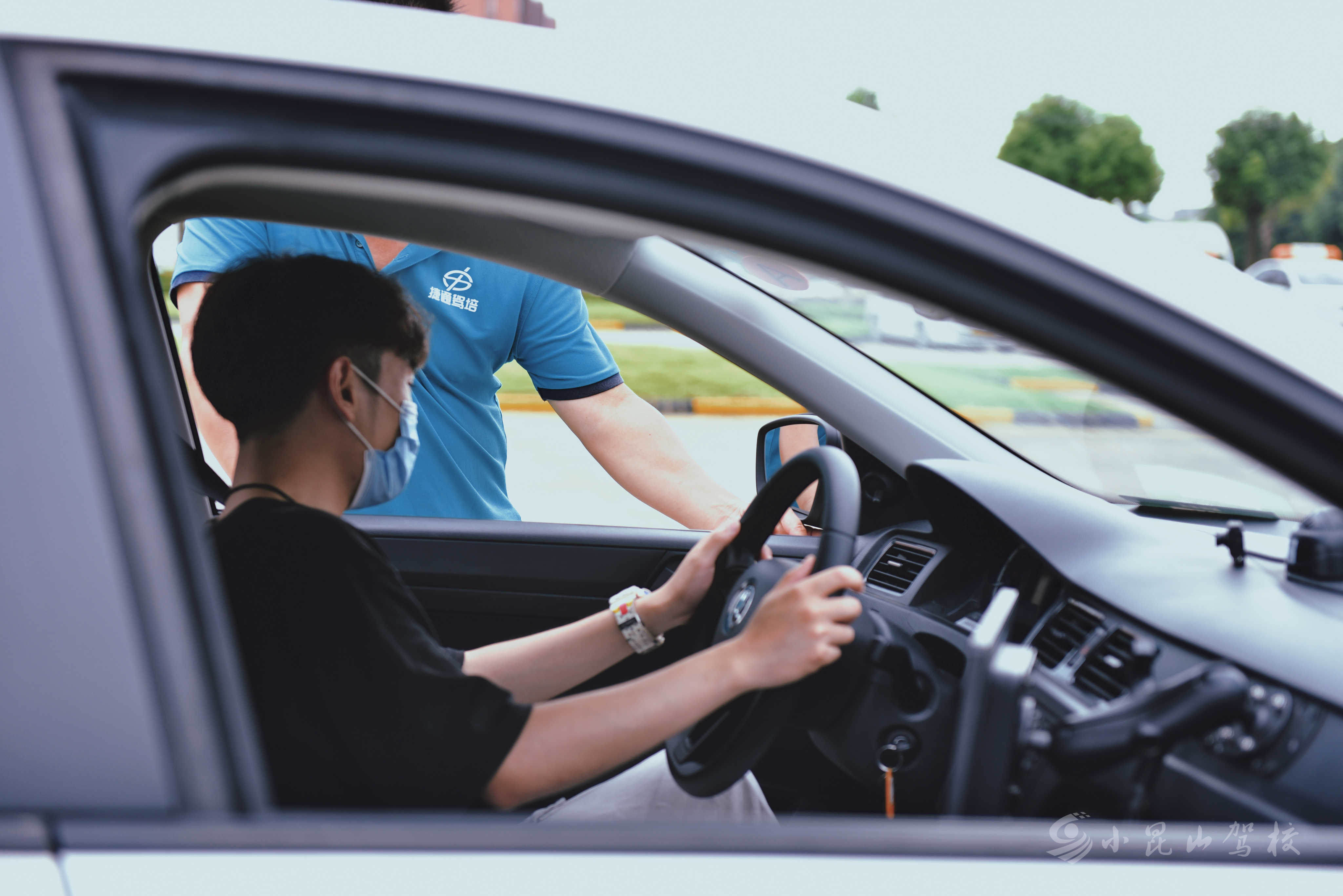 指导教学.jpg